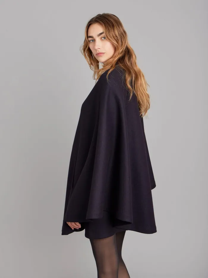 Agns B Jackets and Coats WomenMen Blue Wool Milano Unisex Cape
