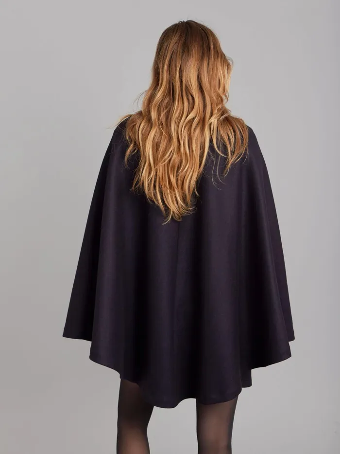 Agns B Jackets and Coats WomenMen Blue Wool Milano Unisex Cape