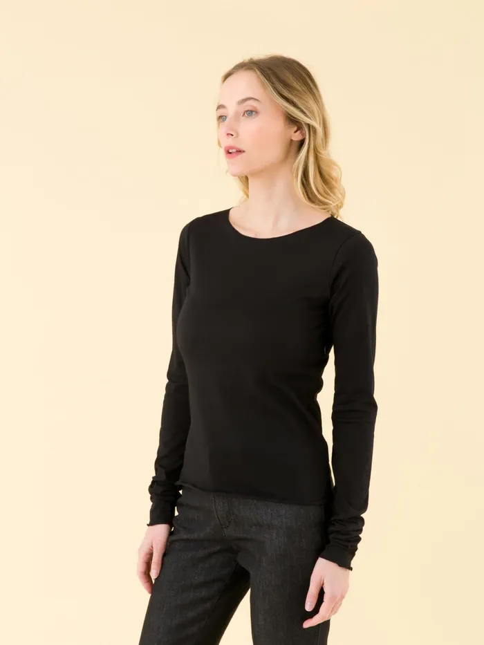 Agns B Tshirts and Tank Tops Women Black Extralong Sleeves Ultra Tshirt