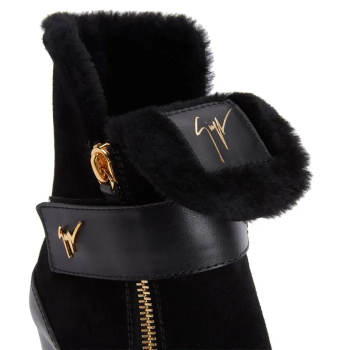 Aleta Wedge Black Women Giuseppe Zanotti Sneakers
