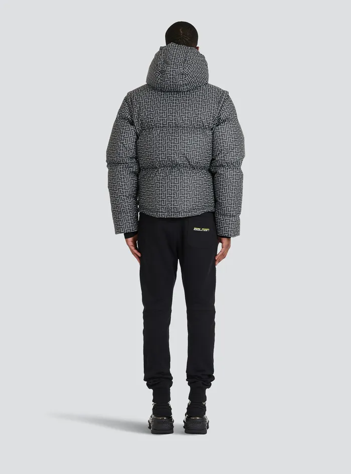 Balmain Outerwear Mens Capsule After Ski Reflective Quilted Coat With Balmain Monogram Grey Balmain Outerwear Mens Capsule After Ski Reflective Quilted Coat With Balmain Monogram Grey