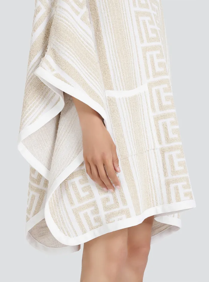 Balmain Outerwear Womens Knit Poncho With Balmain Monogram Beige Balmain Outerwear Womens Knit Poncho With Balmain Monogram Beige