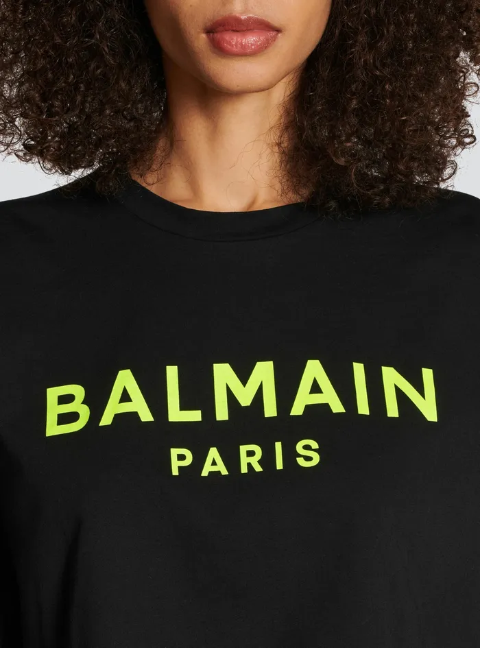 Balmain TShirts Womens Exclusive 8211 Cropped Cotton TShirt With Balmain Logo Print Yellow Balmain TShirts Womens Exclusive 8211 Cropped Cotton TShirt With Balmain Logo Print Yellow
