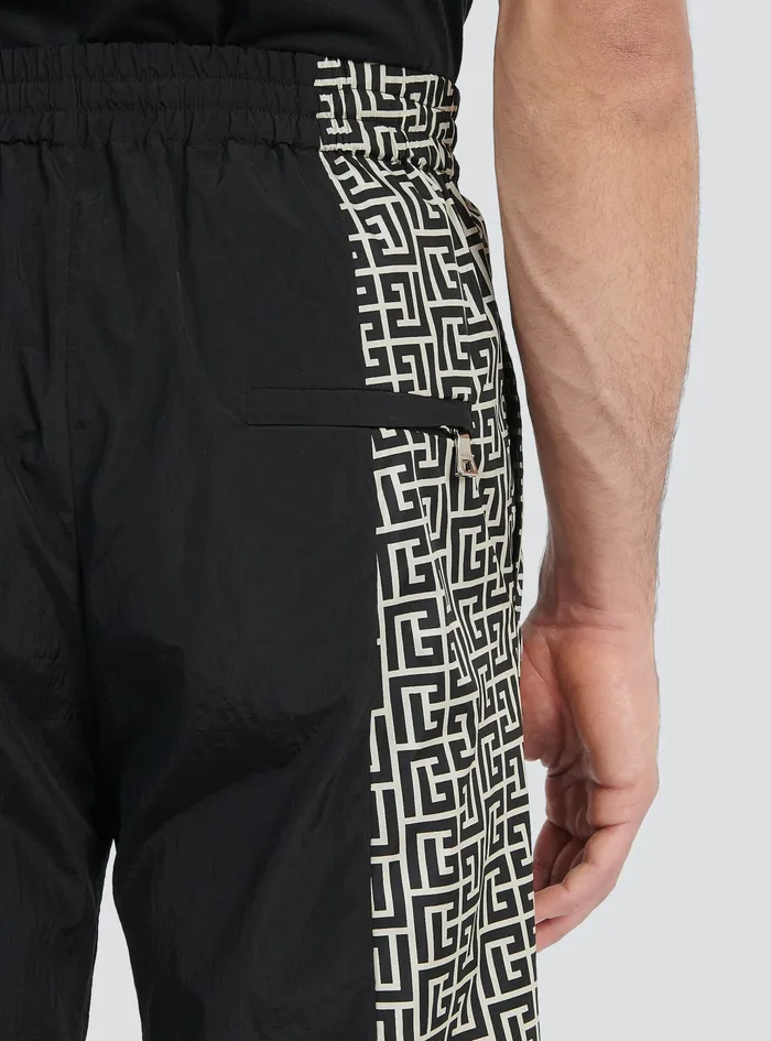 Balmain Trousers And Shorts Mens Sweatpants With Balmain Monogram Black Balmain Trousers And Shorts Mens Sweatpants With Balmain Monogram Black