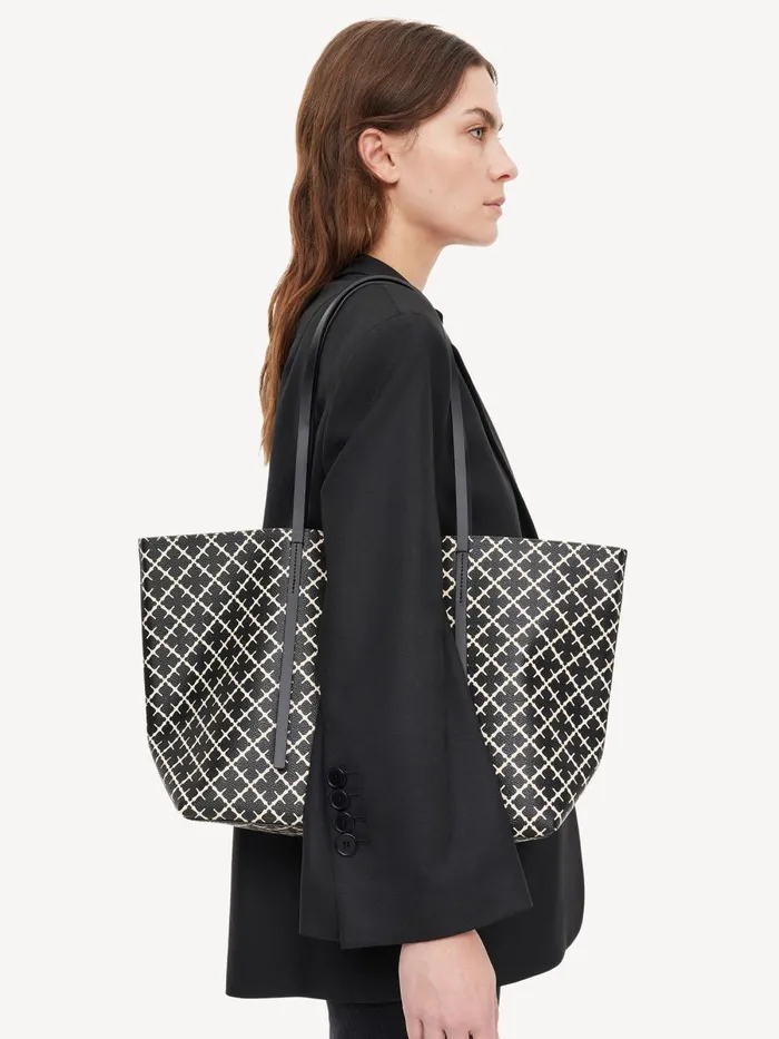 By Malene Birger Tasker Dame Abigail Tote Bag Med Print Black
