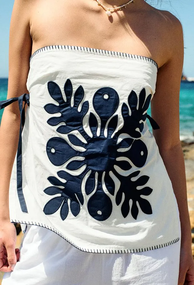 Ciao Lucia Online Sebastian Top Medallion Women Sleeveless Tops