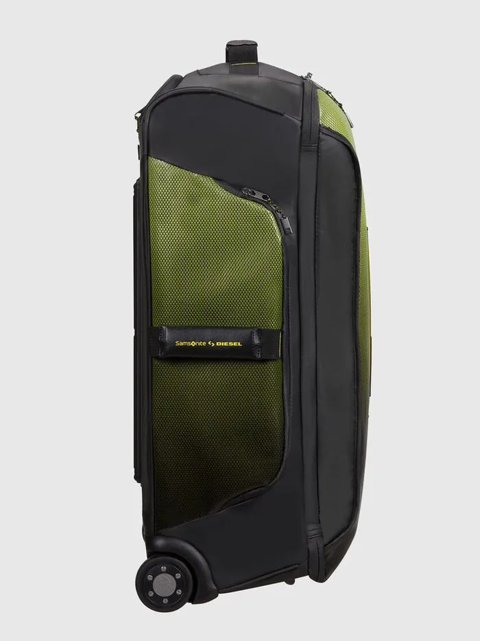 Diesel Bags Mens KA269009 8211 PARADIVE BlackYellow Gift 4 You Diesel Bags Mens KA269009 8211 PARADIVE BlackYellow Gift 4 You