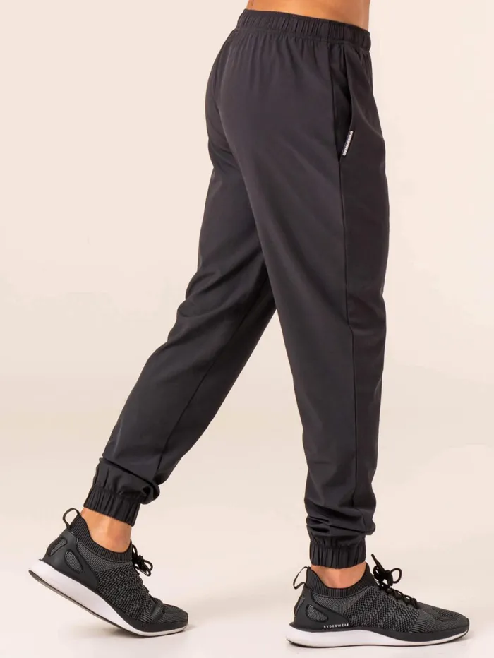 Emerge Training Pant 8211 Faded Black Men Ryderwear Gym Pants