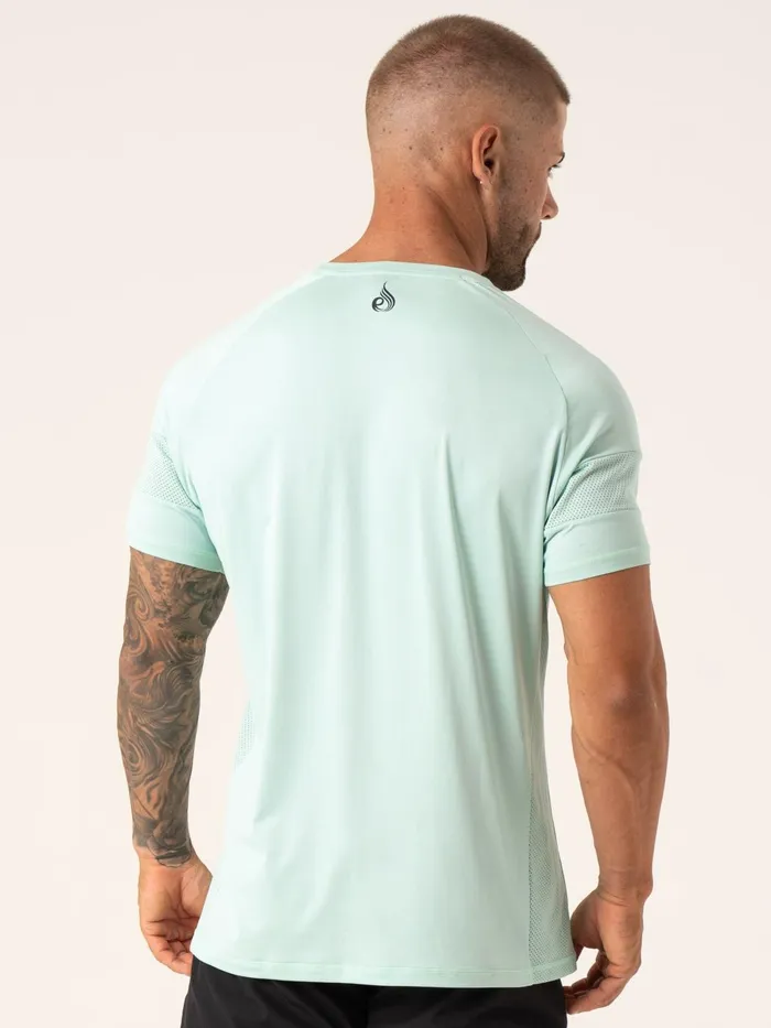 Flex Mesh TShirt 8211 Aqua Men Ryderwear Tops