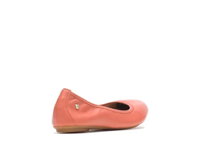 Hush Puppies Flats and SlipOns Chaste Ballet Ginger Spice Leather 8211 Women Hush Puppies Flats and SlipOns Chaste Ballet Ginger Spice Leather 8211 Women