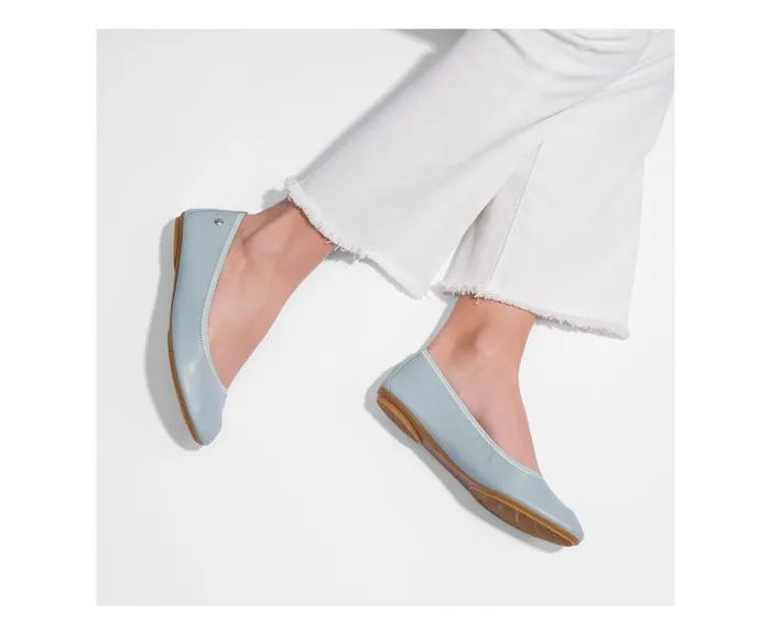 Hush Puppies Flats and SlipOns Chaste Ballet Seafoam Leather 8211 Women Hush Puppies Flats and SlipOns Chaste Ballet Seafoam Leather 8211 Women