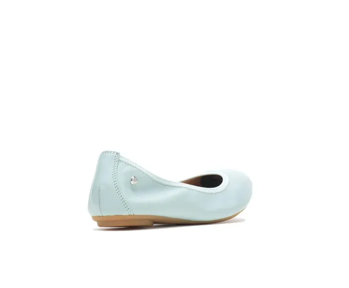 Hush Puppies Flats and SlipOns Chaste Ballet Seafoam Leather 8211 Women Hush Puppies Flats and SlipOns Chaste Ballet Seafoam Leather 8211 Women