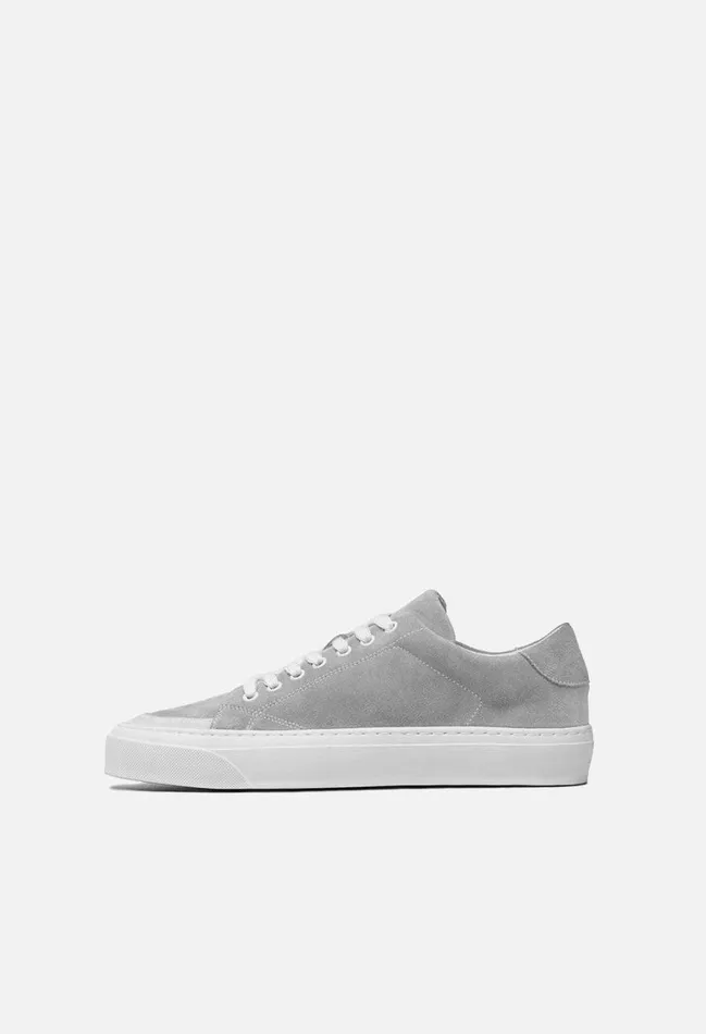 John Elliott Footwear Haze Low Suede Moon Grey 8211 Men John Elliott Footwear Haze Low Suede Moon Grey 8211 Men