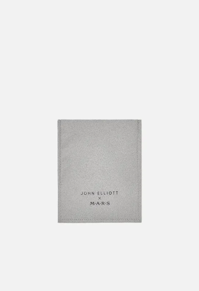 John Elliott Other Accessories John Elliott X MARS Twist Link Necklace Silver 8211 Men John Elliott Other Accessories John Elliott X MARS Twist Link Necklace Silver 8211 Men