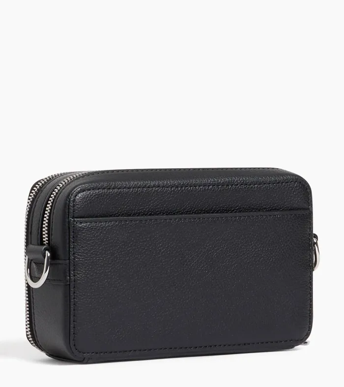 Le Tanneur Crossbody Bags Men Small 2Compartment Shoulder Bag In Grained Leather Black