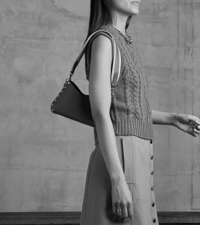 Le Tanneur Crossbody Bags Women Small Baguette Bag In Smooth Leather Black