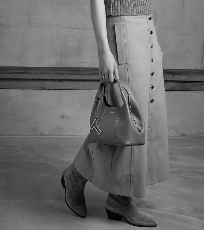Le Tanneur Crossbody Bags Women Small Handbag In Grained Leather Powder Pink