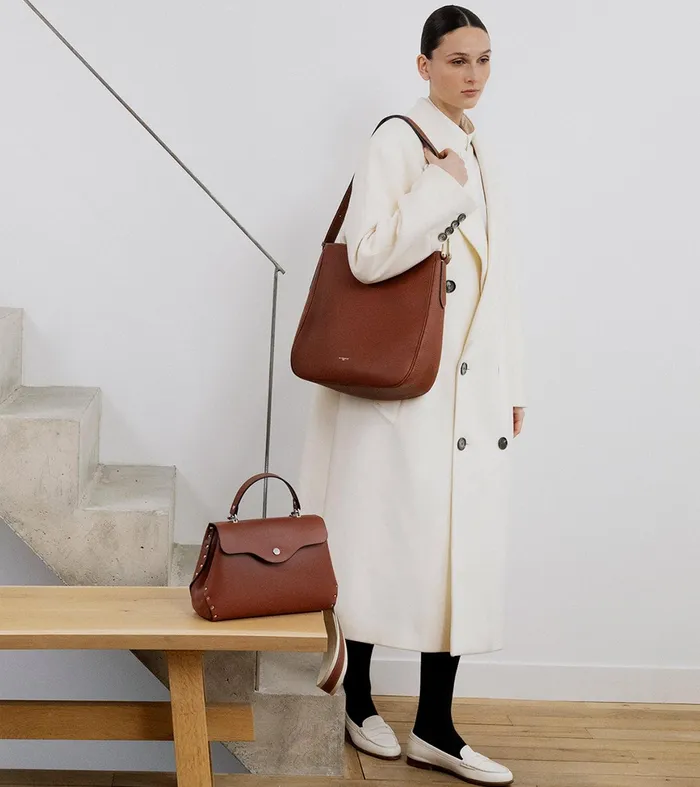 Le Tanneur Handbags Women MediumSized Handbag In Smooth Leather Mahogany Brown