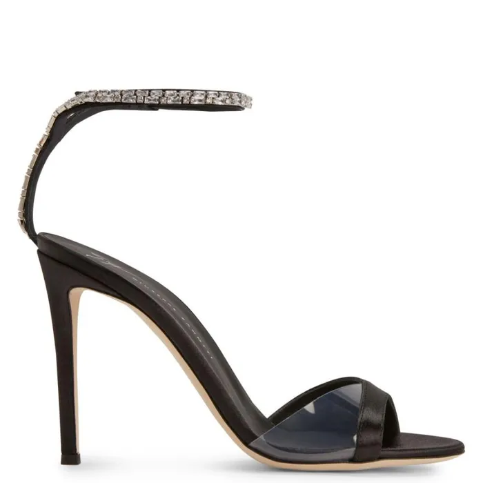 Leeah Crystal Black Women Giuseppe Zanotti Sandals