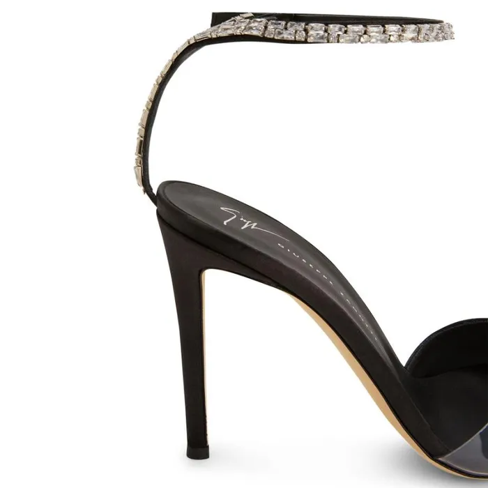 Leeah Crystal Black Women Giuseppe Zanotti Sandals