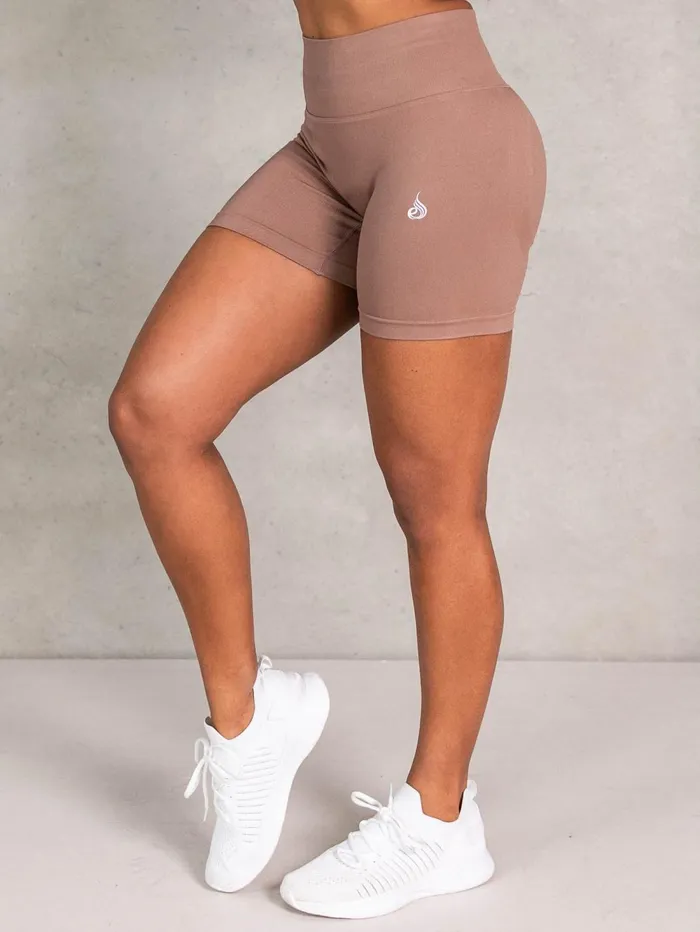 Lift BBL Scrunch Seamless Shorts 8211 Almond Women Ryderwear Gym Shorts