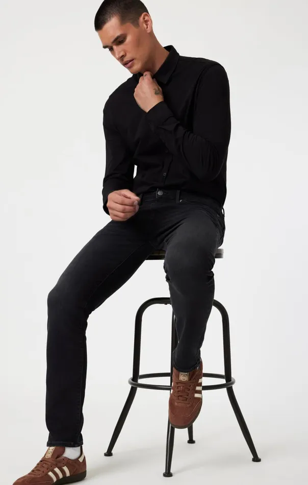 Men Jake Slim Leg In Deep Smoke Active Comfort Mavi Jeans Denim