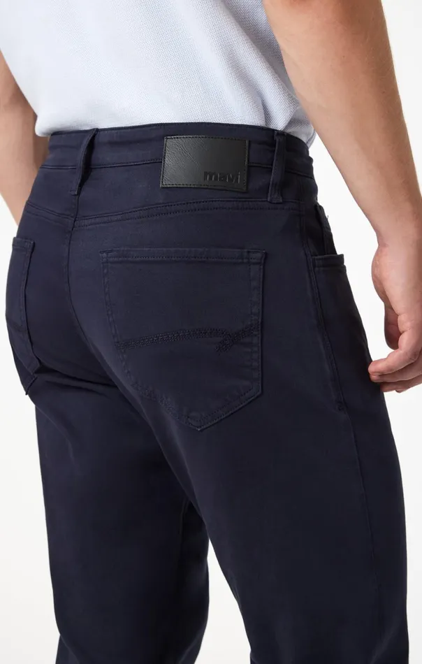 Men Matt Relaxed Straight Leg In Dark Navy Casual Twill Mavi Jeans Pants Men Matt Relaxed Straight Leg In Dark Navy Casual Twill Mavi Jeans Pants