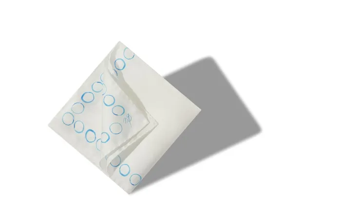 Men Pocket Squares Manolo Blahnik CIRCLES Ivory And Blue Silk Pocket Square Men Pocket Squares Manolo Blahnik CIRCLES Ivory And Blue Silk Pocket Square