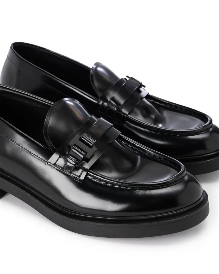 Men Shoes Iceberg Sophisticated Leather Loafers With Chunky Sole Men Shoes Iceberg Sophisticated Leather Loafers With Chunky Sole