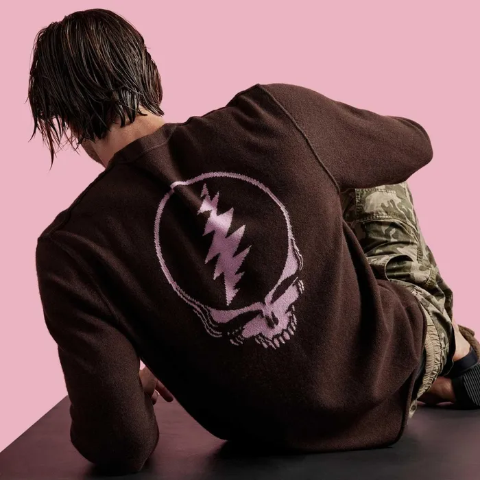 Men Sweaters James Perse Grateful Dead Recycled Cashmere Sweater Black Cherry