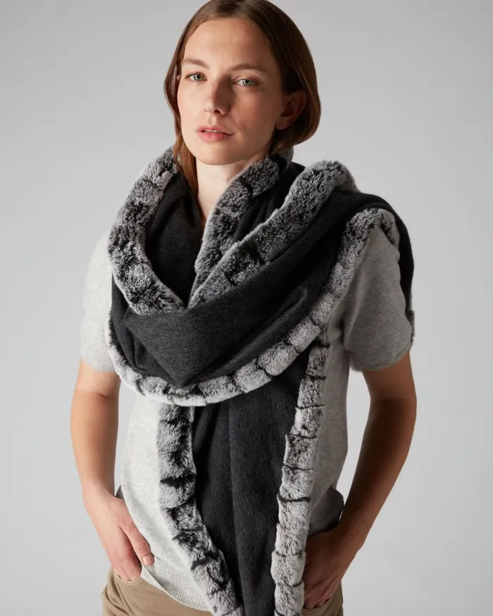 NPeal Cashmere Scarves Women Fur Edge Triangular Cashmere Scarf In Dark Charcoal Grey