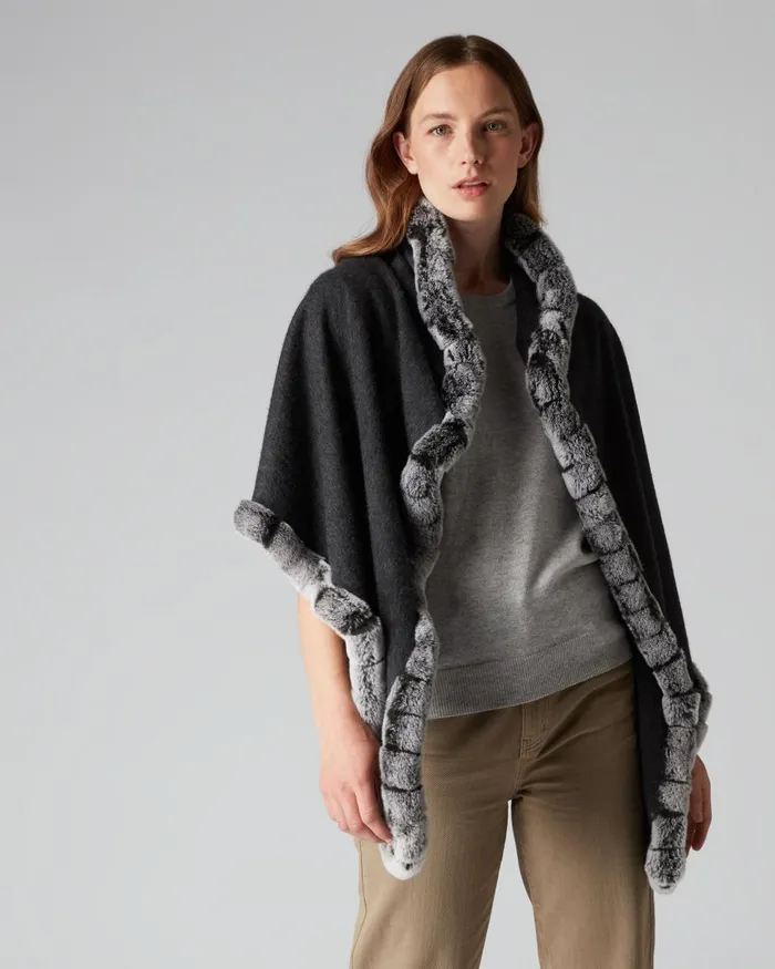 NPeal Cashmere Scarves Women Fur Edge Triangular Cashmere Scarf In Dark Charcoal Grey