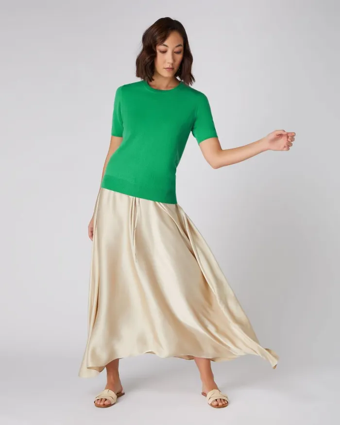 NPeal Tops and TShirts Women Round Neck Cashmere T Shirt In Parrot Green