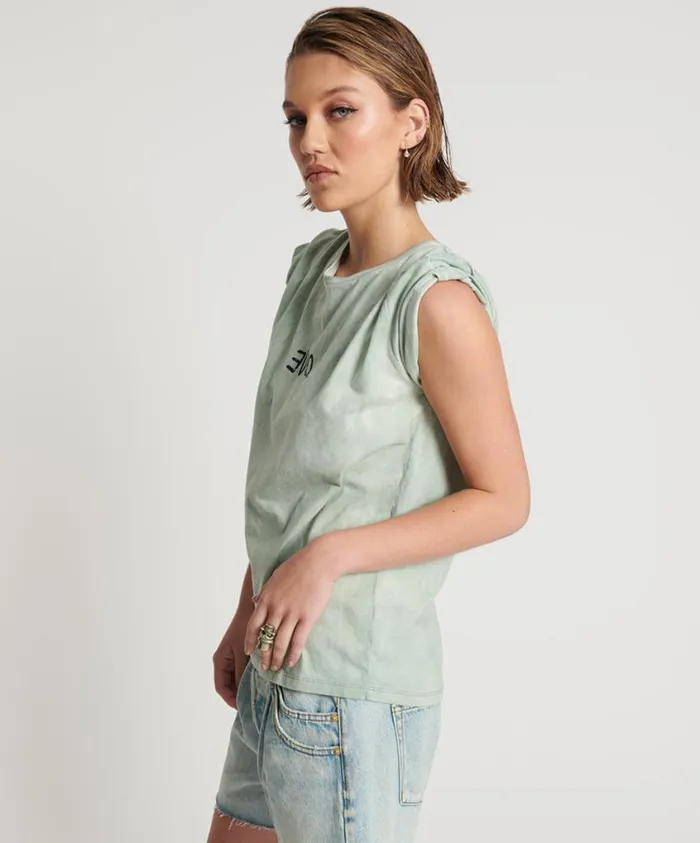 One Teaspoon Graphic Tees Women Love Stained Crew Tee