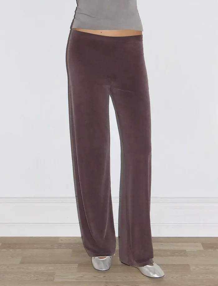 Paloma Wool JULIOMahogany Reedition Of 039Junio039 Cupro Pants With A Mid Raise Waist Women Cupro Paloma Wool JULIOMahogany Reedition Of 039Junio039 Cupro Pants With A Mid Raise Waist Women Cupro
