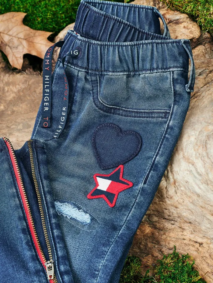 Tommy Hilfiger Adaptive Distressed Denim Joggers Medium Wash Girls Jeans Fashion Tommy Hilfiger Adaptive Distressed Denim Joggers Medium Wash Girls Jeans Fashion