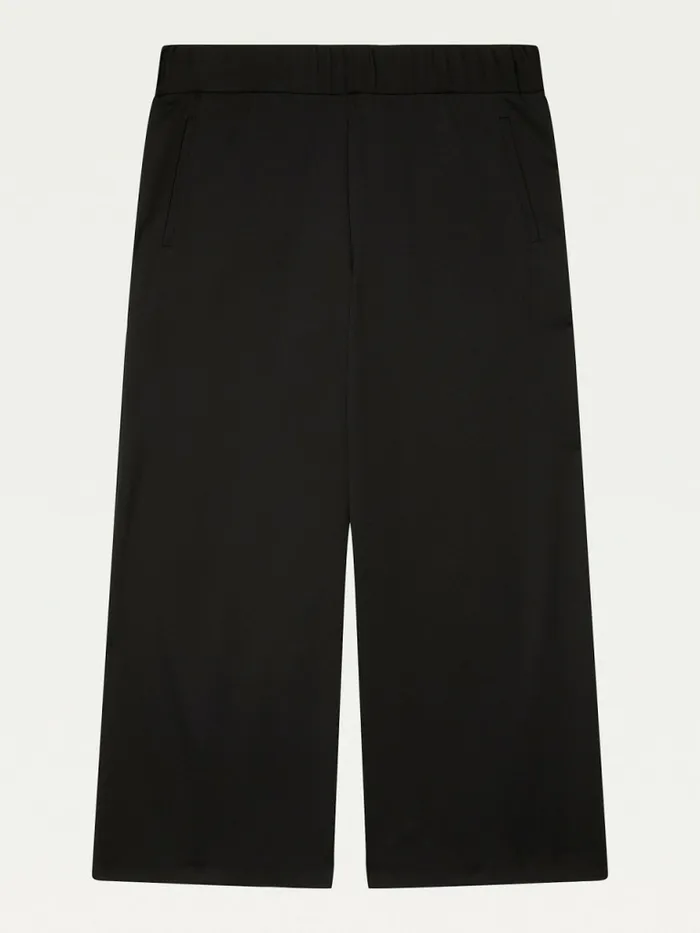 Tommy Hilfiger Adaptive Wide Leg Cropped Trousers Th Deep Black Womens Jeans Casaul Tommy Hilfiger Adaptive Wide Leg Cropped Trousers Th Deep Black Womens Jeans Casaul