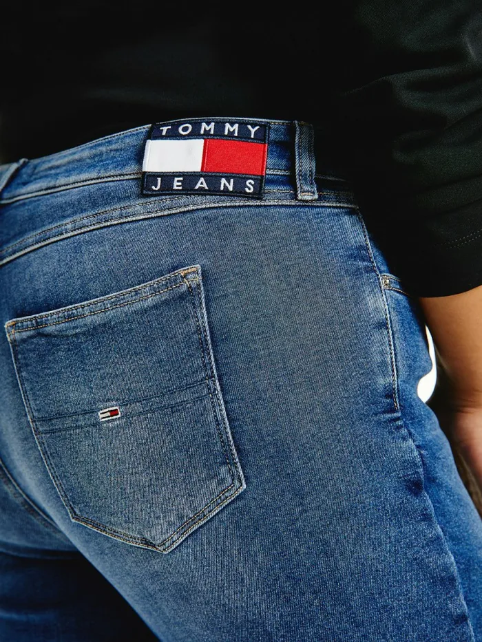 Tommy Hilfiger Curve Melany Ultra High Rise Super Skinny Jeans Denim Medium Womens Curve Fashion Cheap On Sale