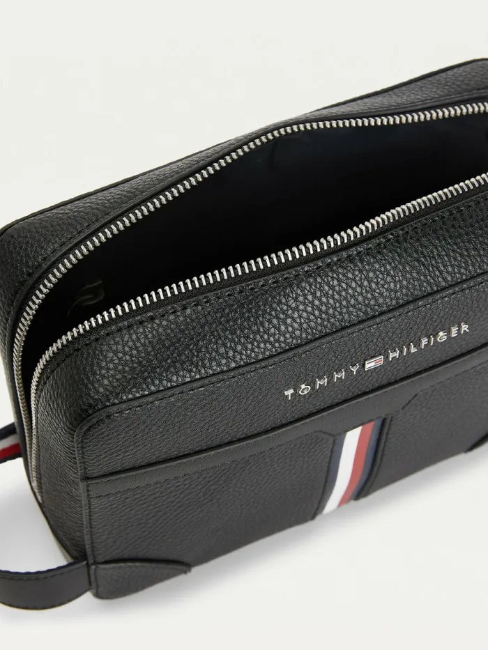 Tommy Hilfiger Downtown Metal Logo Washbag Black Mens Bags Popular