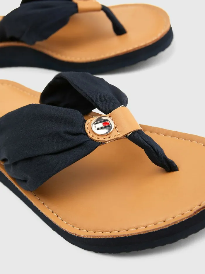 Tommy Hilfiger Essential Leather Footbed FlipFlops Desert Sky Womens Boots Casaul