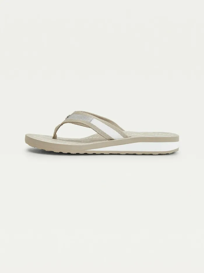 Tommy Hilfiger Flag Plaque MidWedge FlipFlop Sandals Stone Womens Sandals For Sale