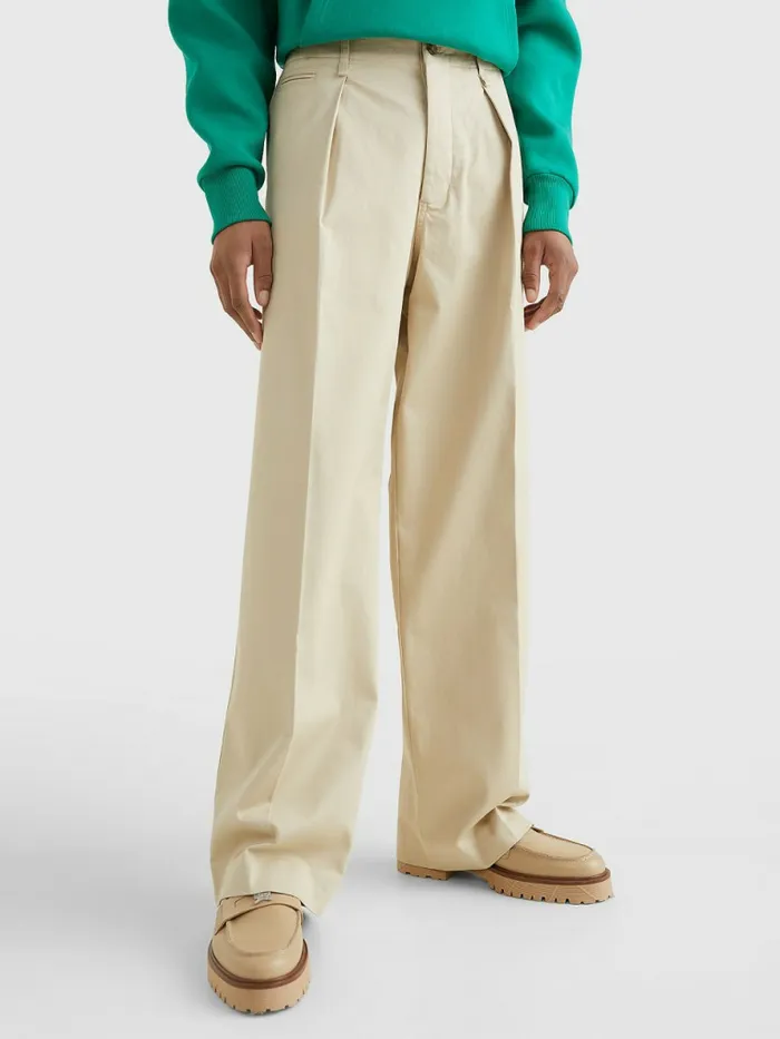 Tommy Hilfiger Icons Relaxed Fit Chinos Classic Beige Mens Trousers