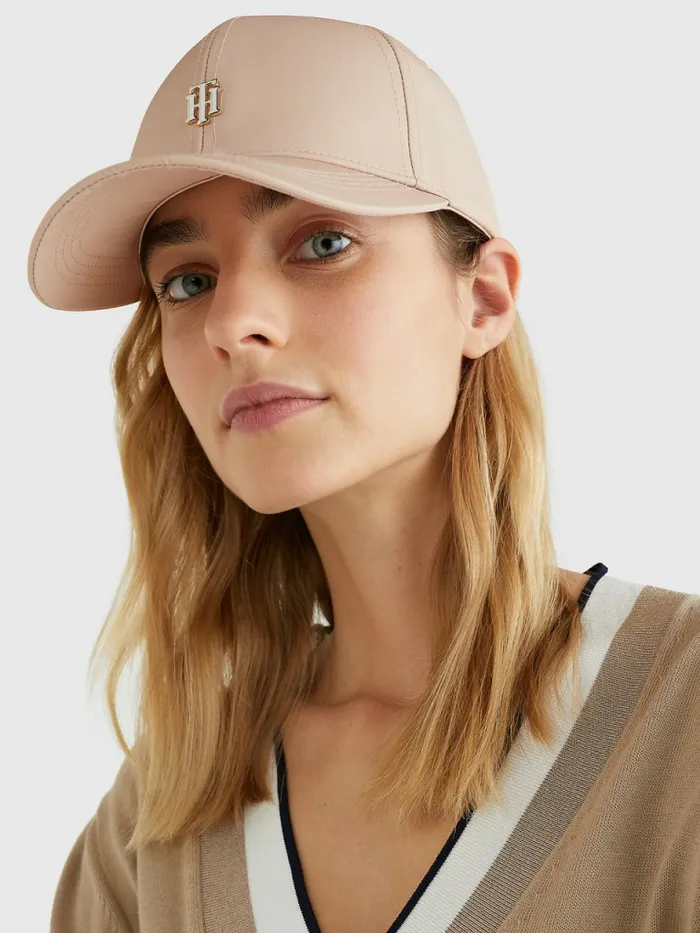 Tommy Hilfiger Interlock Plaque Cap Beige Womens Hats and Scarves Gift 4 You