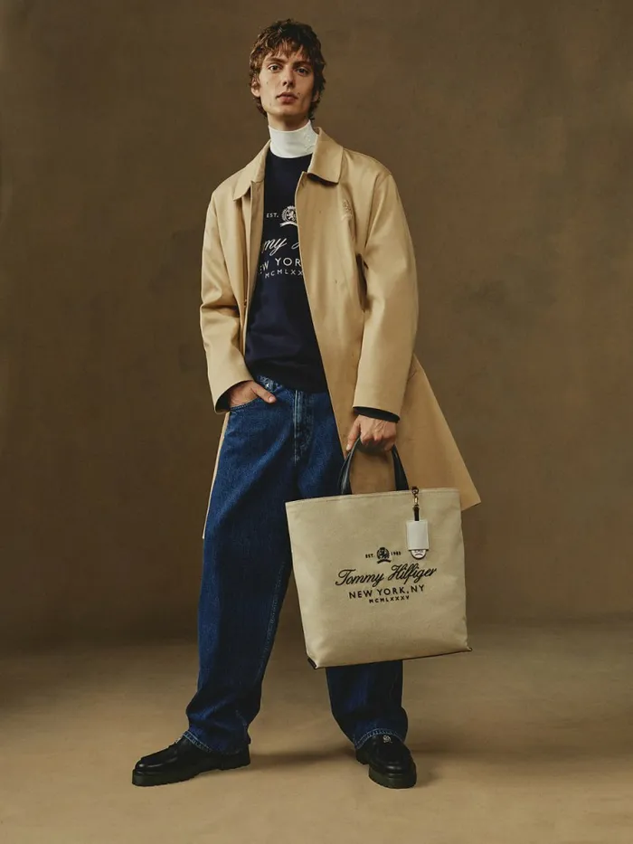 Tommy Hilfiger Prep Crest Organic Cotton Sweatshirt Desert Sky Mens Sweatshirts and Hoodies Sale