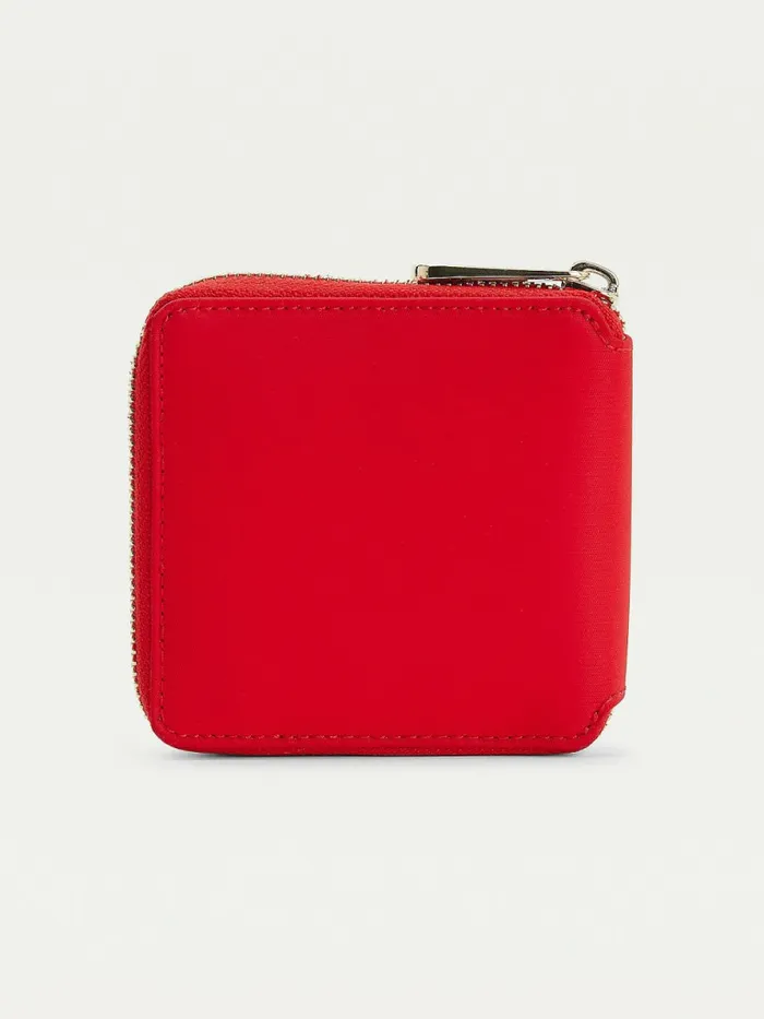 Tommy Hilfiger Signature Medium Zip Around Wallet Red Corporate Womens Wallets and Keyrings Gift 4 You