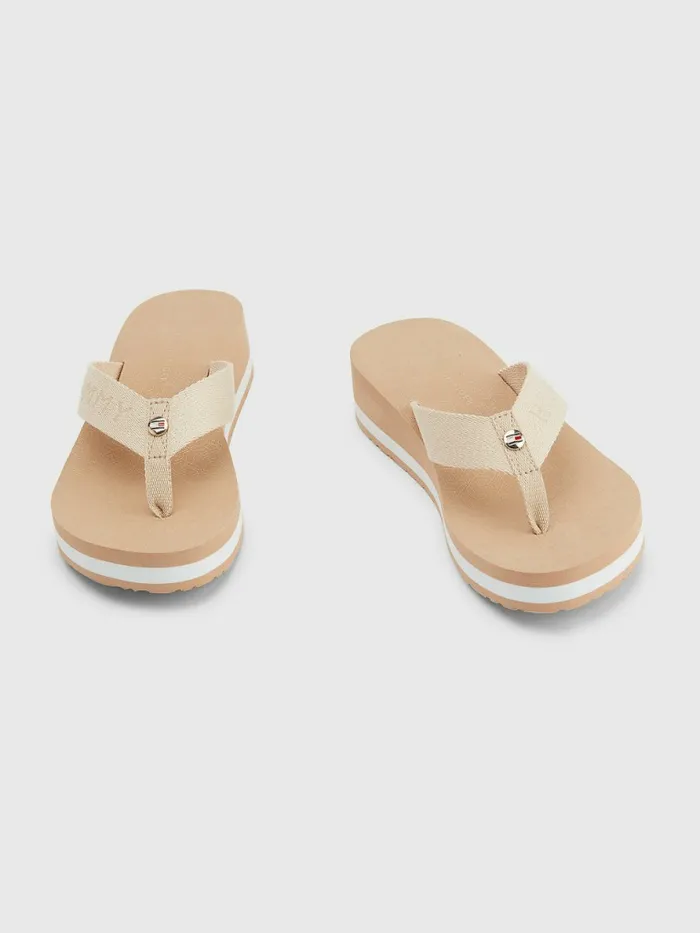 Tommy Hilfiger Sparkle Detail Monogram Print Wedge FlipFlops Sandrift Womens Pumps Casaul