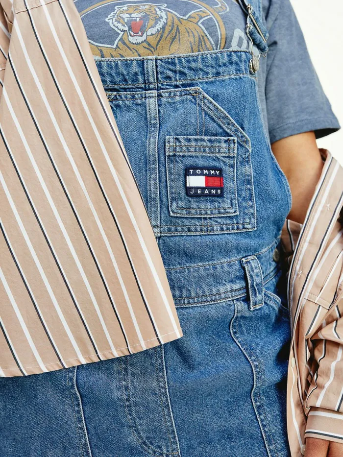 Tommy Hilfiger Tommy Badge Denim Dungarees Denim Light Womens Jeans Fashion