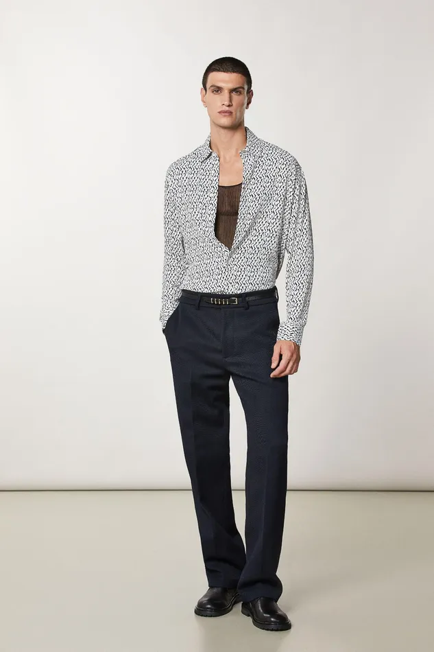 Tops and Shirts Men Patrizia Pepe Soft Twill Viscose Shirt Geometric Off White Tops and Shirts Men Patrizia Pepe Soft Twill Viscose Shirt Geometric Off White