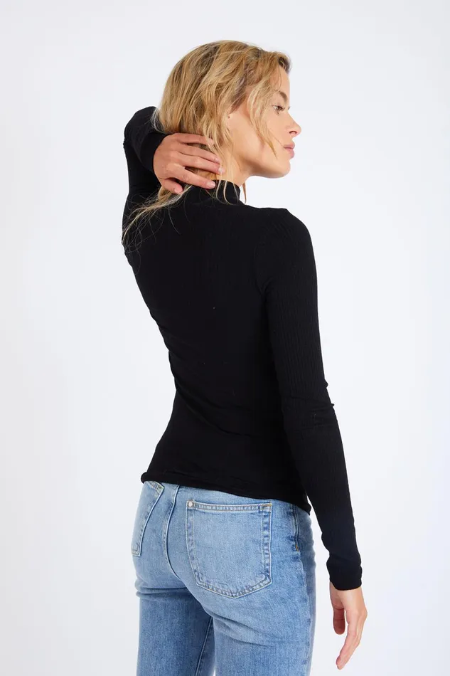 Tshirt Black 8211 ODALIS NAELIA Black Women Banana Moon Tops and Tshirts