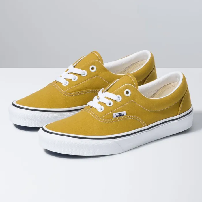 Vans Classics Shoes MensWomens Era Olive OilTrue White